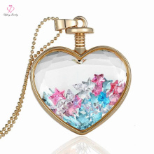 Collier en cristal plaqué or pendentif coeur de guérison à la main